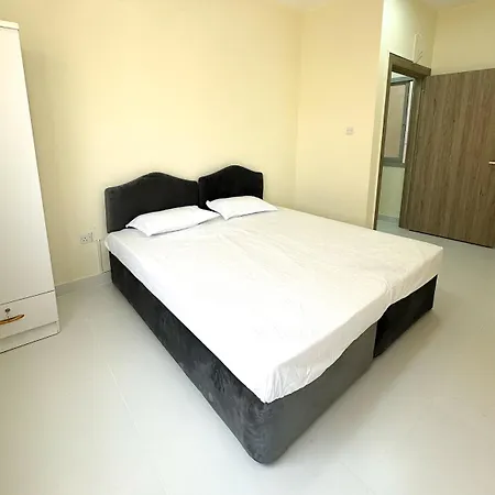 Baraha Star Residence Dubai Exterior photo